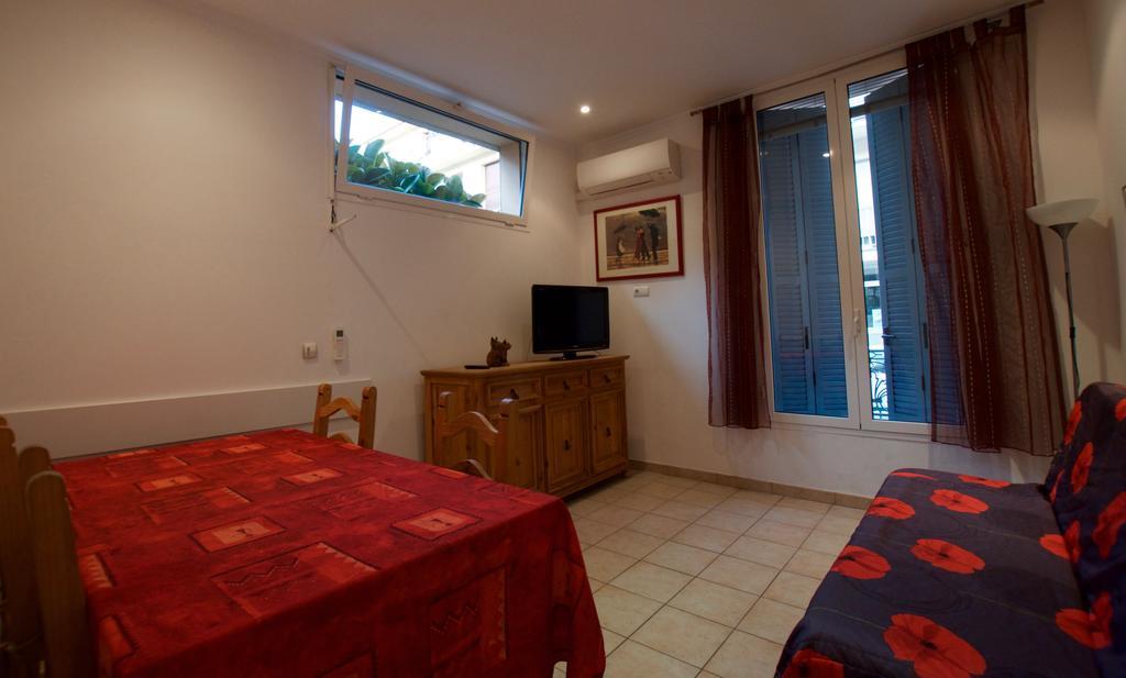 Appartement Les Clematites Menton Eksteriør billede